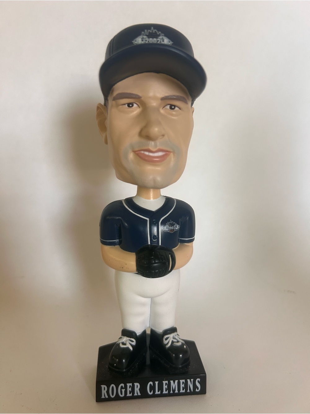ROGER CLEMENS ‎ NEW YORK YANKEES VINTAGE 2002 SUBWAY SERIES  BOBBLEHEAD MLB #22